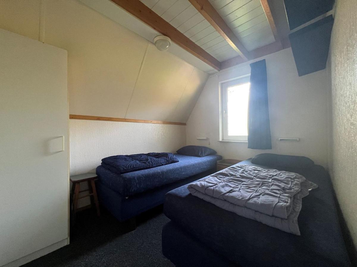 Het Familie Boshuisje - Vakantiewoning Op Prachtig Park Met Veel Faciliteiten Inc Ligbad Gramsbergen Exteriör bild