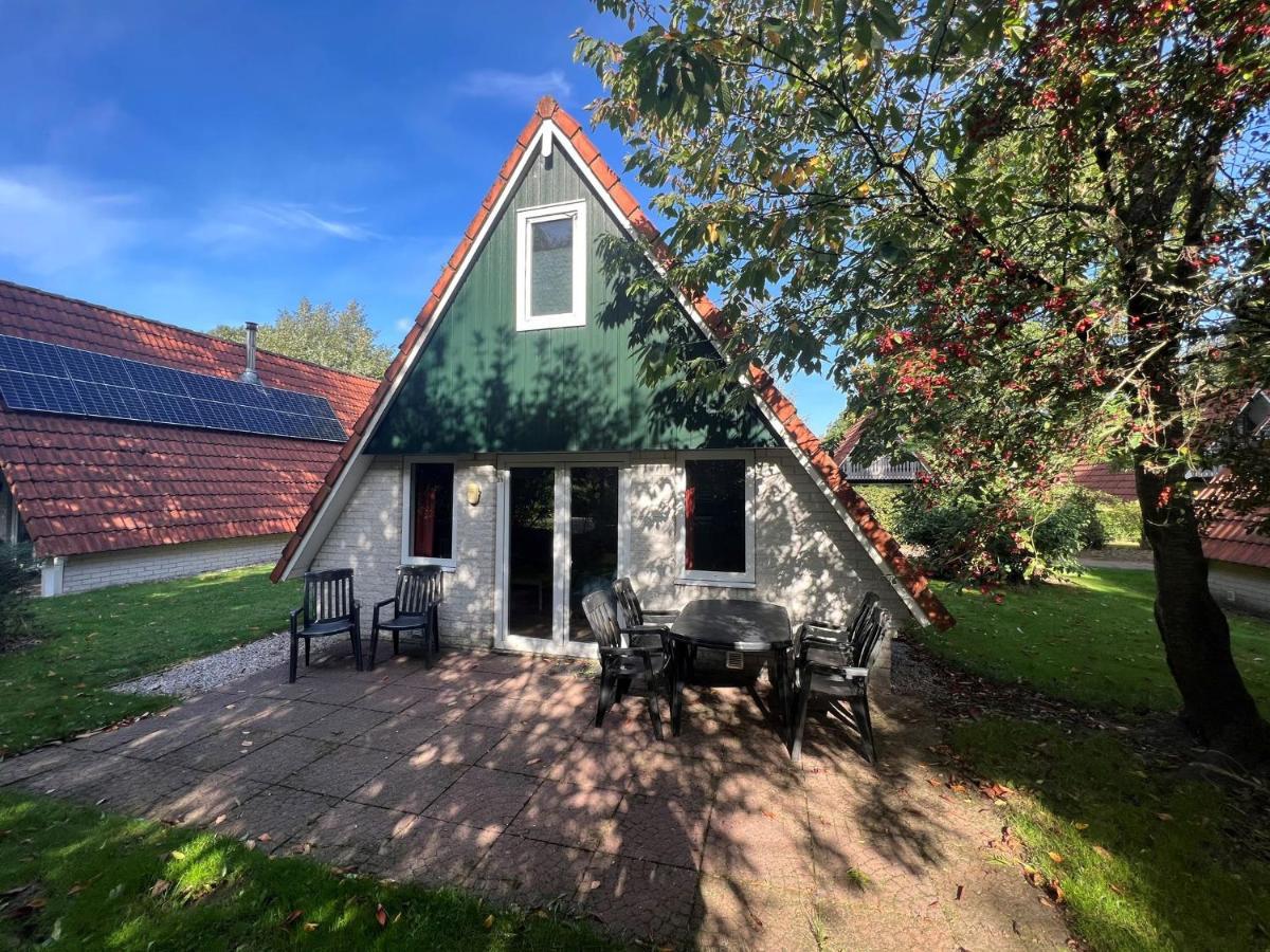 Het Familie Boshuisje - Vakantiewoning Op Prachtig Park Met Veel Faciliteiten Inc Ligbad Gramsbergen Exteriör bild