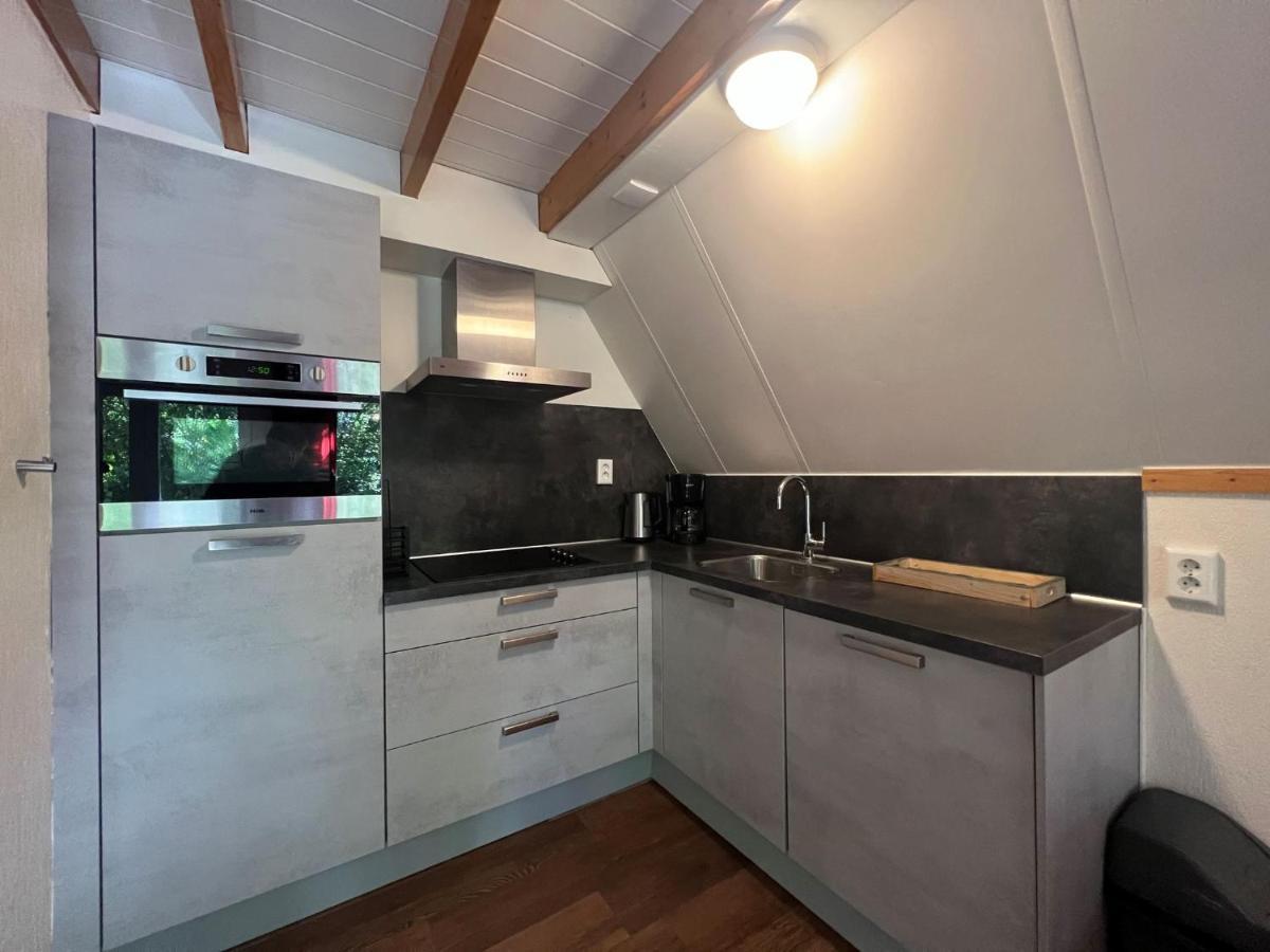 Het Familie Boshuisje - Vakantiewoning Op Prachtig Park Met Veel Faciliteiten Inc Ligbad Gramsbergen Exteriör bild
