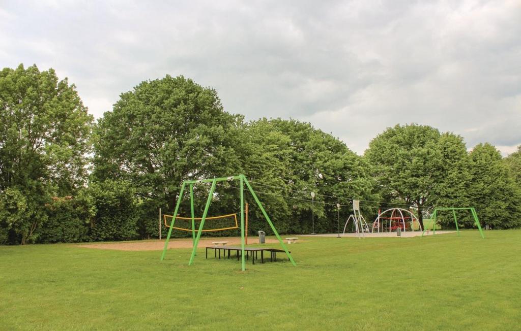 Het Familie Boshuisje - Vakantiewoning Op Prachtig Park Met Veel Faciliteiten Inc Ligbad Gramsbergen Exteriör bild